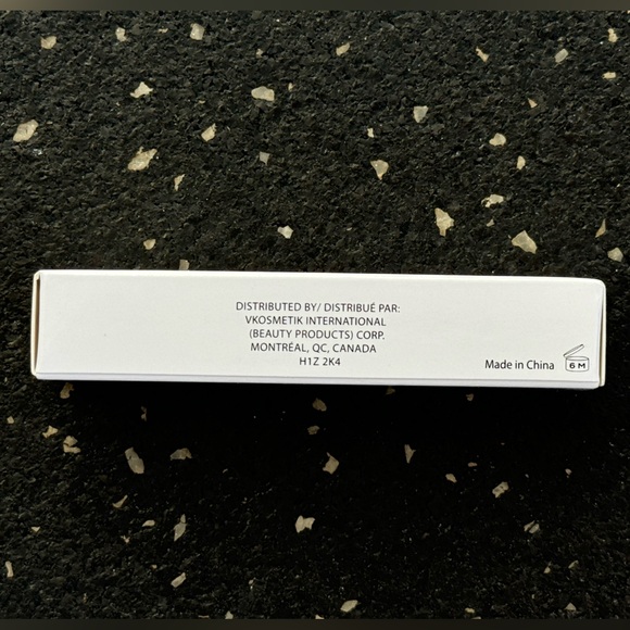 V KOSMETIK Eyeshadow Primer - Picture 4 of 6